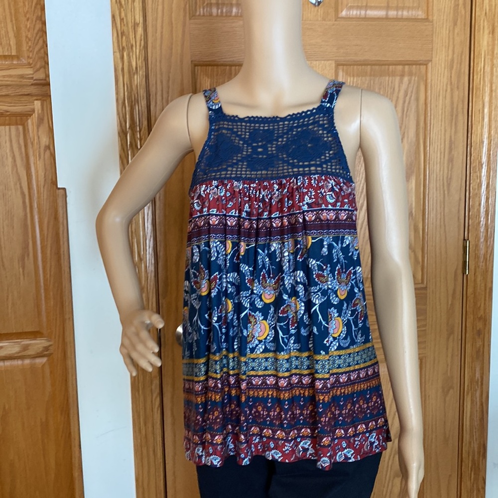 Taylor and Sage -  adorable high lo tank top with crochet accent on fron…